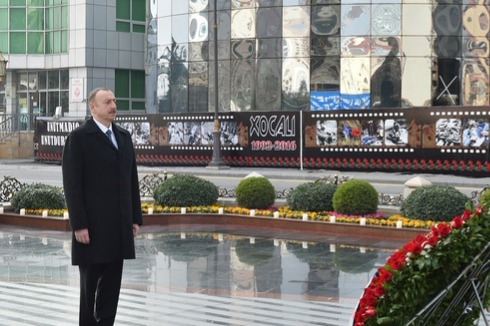 Prezident “Xocalı” abidəsini ziyarət etdi
