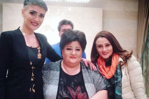 Könül Xasıyeva yenidən səhnəyə çıxdı – Sarayda konsert verdi (VİDEO)