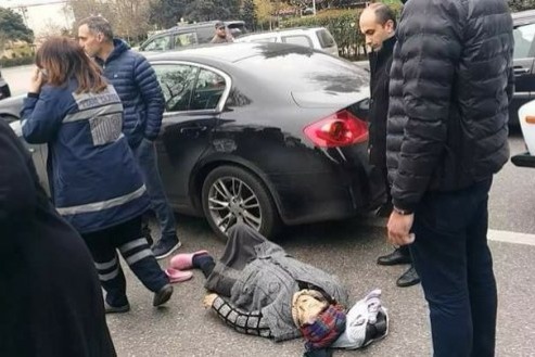 Daha bir süpürgəçini maşın vuraraq öldürdü