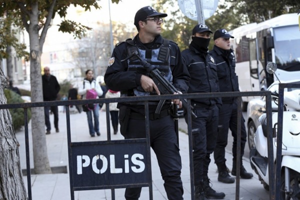 417 nəfərin həbsinə qərar verildi - Türkiyədən 2,5 milyard çıxarıblar