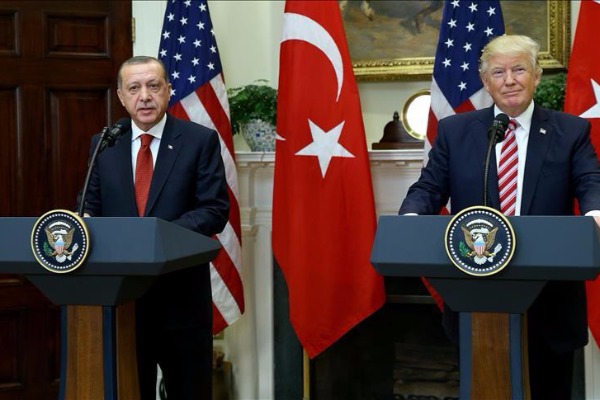 Ərdoğan Trampla görüşüb. Bağlı qapı arxasında görüş 50 dəqiqə davam edib