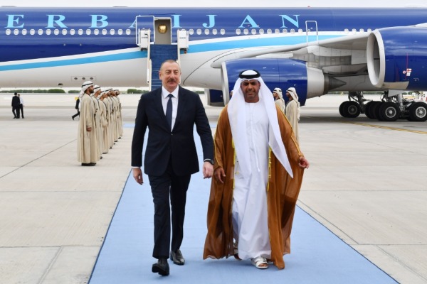 Prezident İlham Əliyev Birləşmiş Ərəb Əmirliklərinə işgüzar səfərə gəlib