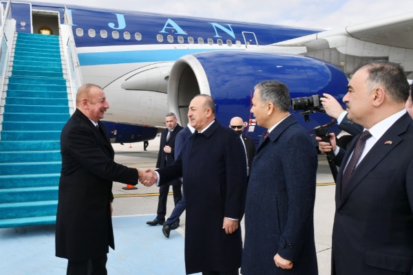 Prezident İlham Əliyev Türkiyəyə işgüzar səfərə gəlib                                     VİDEO