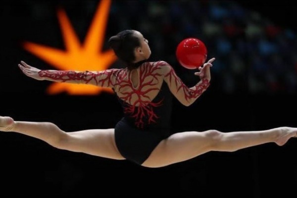 Mehriban xanım Əliyeva Avropa çempionatının qalibi olan gimnastlarımızı təbrik edib