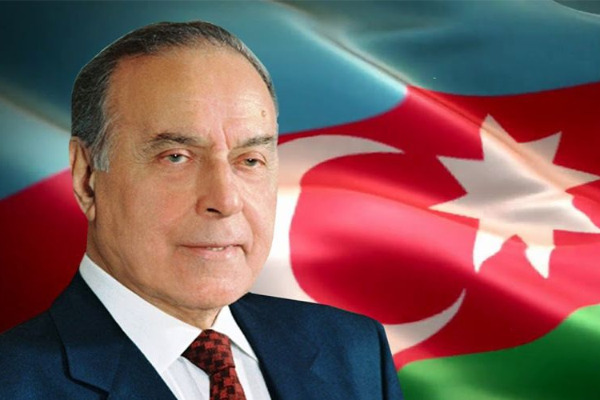 Bəşəri dahi! O, Heydər Əliyevdir!