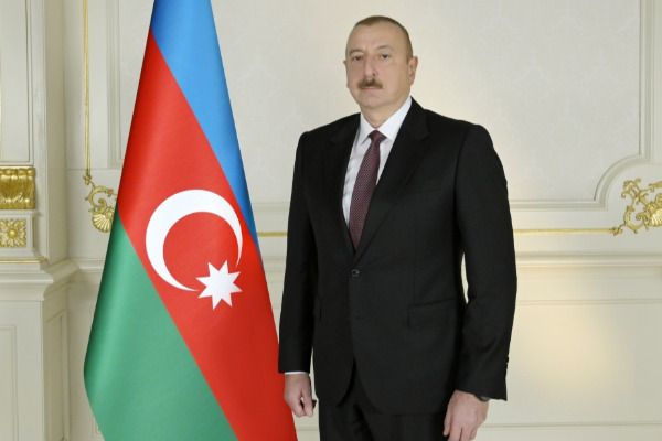 AZƏRBAYCAN DÖVLƏTÇİLİYİNƏ MİSİLSİZ XİDMƏTİN 20 İLİ