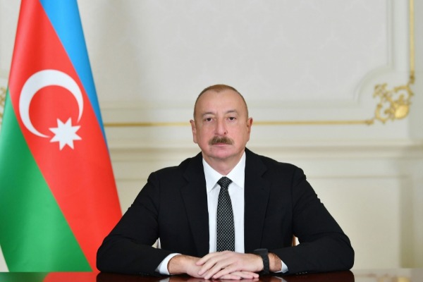Azərbaycan Respublikasının Prezidenti İlham Əliyevin Dünya Azərbaycanlılarının Həmrəyliyi Günü və Yeni il münasibətilə müraciəti